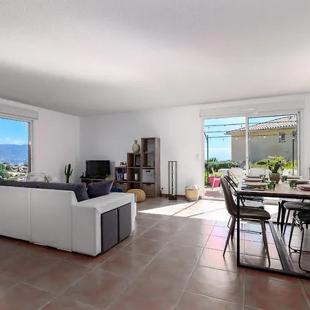 Spacious On The Cornice Of Olive Trees Villa *